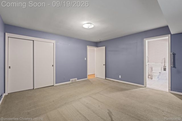 32340 Sylvan Lane, Beverly Hills Village, MI 48025
