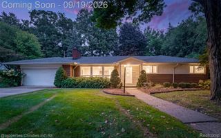 32340 Sylvan Lane, Beverly Hills Village, MI 48025