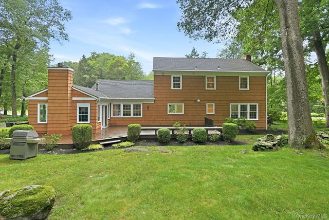 29 Appleby Drive, Bedford, NY 10506