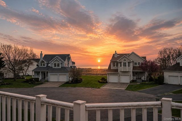 22 Spinnaker Lane, East Patchogue, NY 11772
