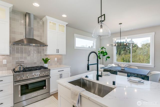 20403 94th Drive NE, Bothell, WA 98011