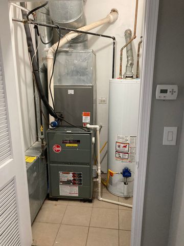 2806 W Chicago Avenue, Chicago, IL 60622