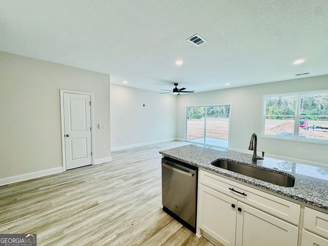 577 S ARIZONA, Kingsland, GA 31548