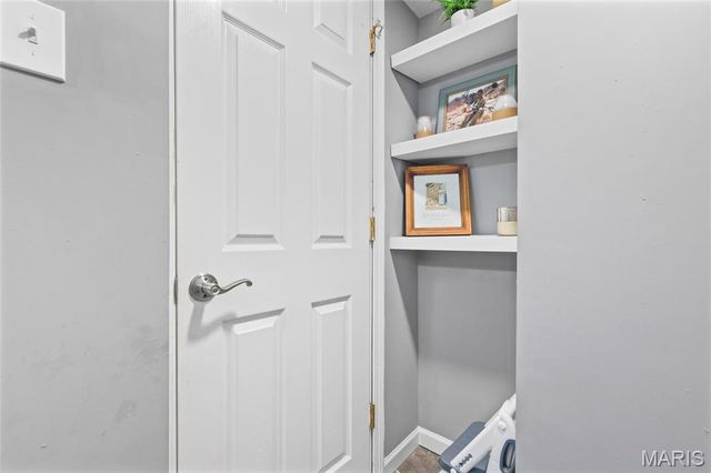 161 Carmel Woods Drive, Ellisville, MO 63021