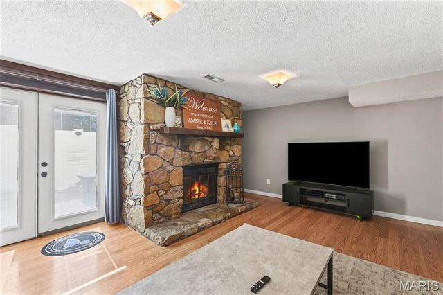 161 Carmel Woods Drive, Ellisville, MO 63021