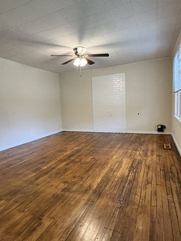260 Defeated Creek Hwy, Carthage, TN 37030