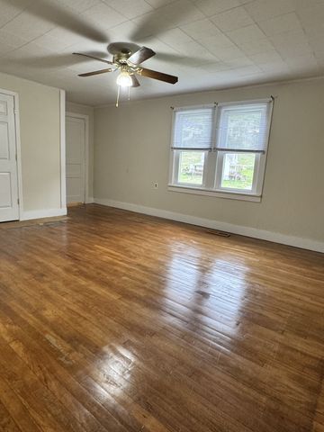 260 Defeated Creek Hwy, Carthage, TN 37030