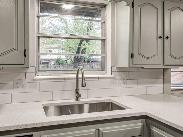 9908 S Harvey Avenue, Oklahoma City, OK 73139