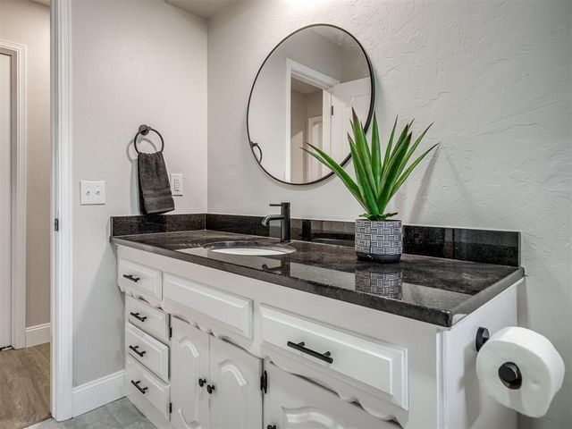 9908 S Harvey Avenue, Oklahoma City, OK 73139