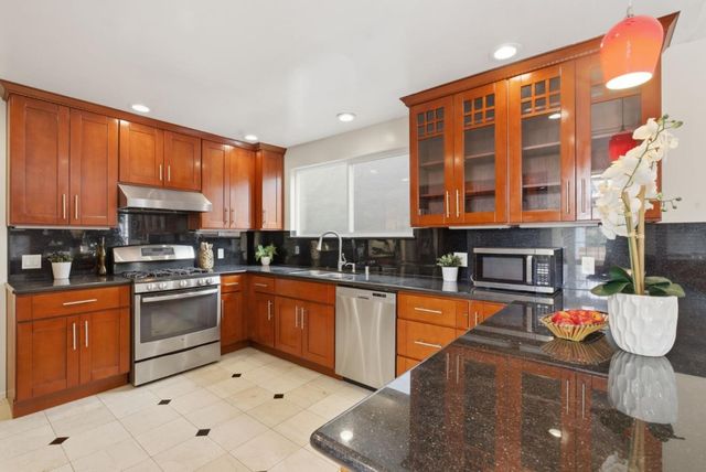 51 Hillsdale Avenue, Daly City, CA 94015