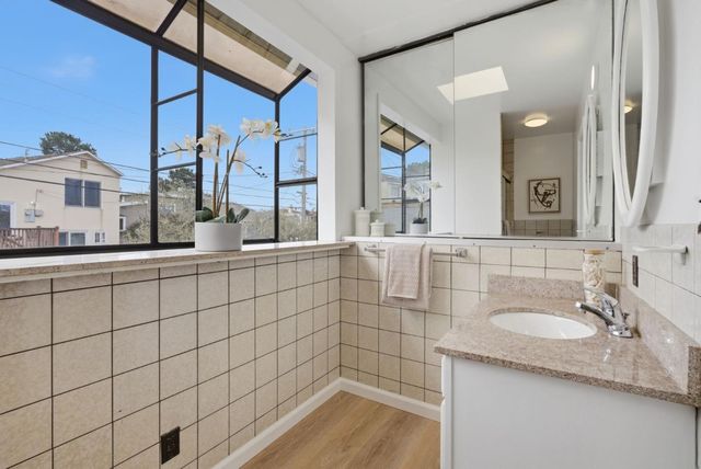 51 Hillsdale Avenue, Daly City, CA 94015