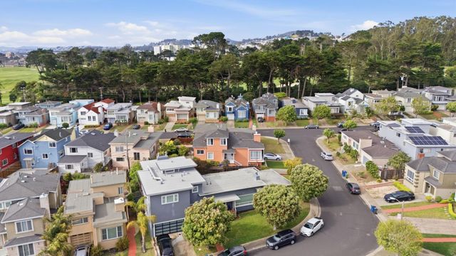 51 Hillsdale Avenue, Daly City, CA 94015