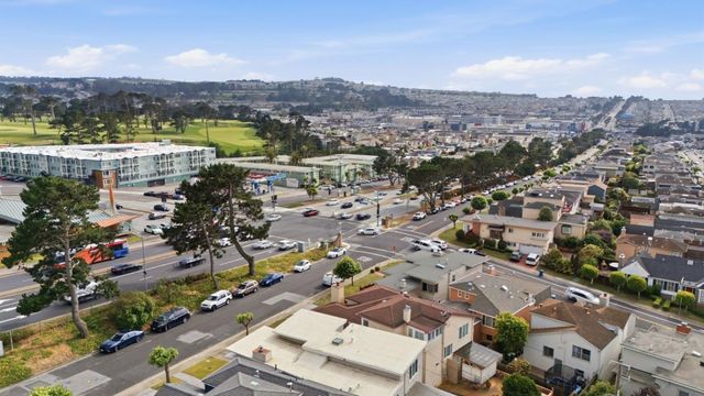 51 Hillsdale Avenue, Daly City, CA 94015