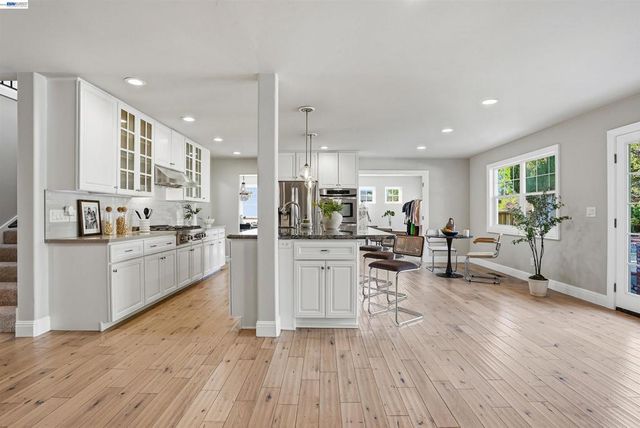 42194 Camino Santa Barbara, Fremont, CA 94539