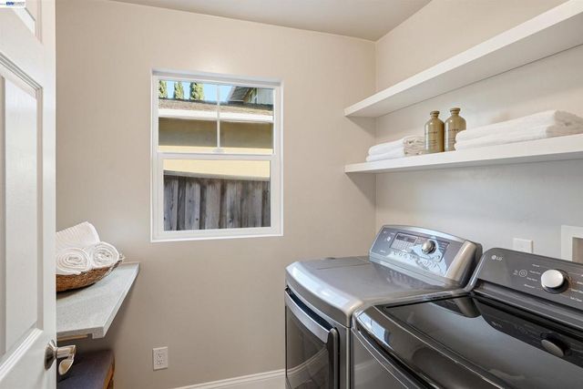 42194 Camino Santa Barbara, Fremont, CA 94539