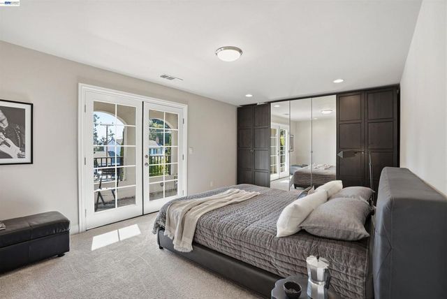 42194 Camino Santa Barbara, Fremont, CA 94539