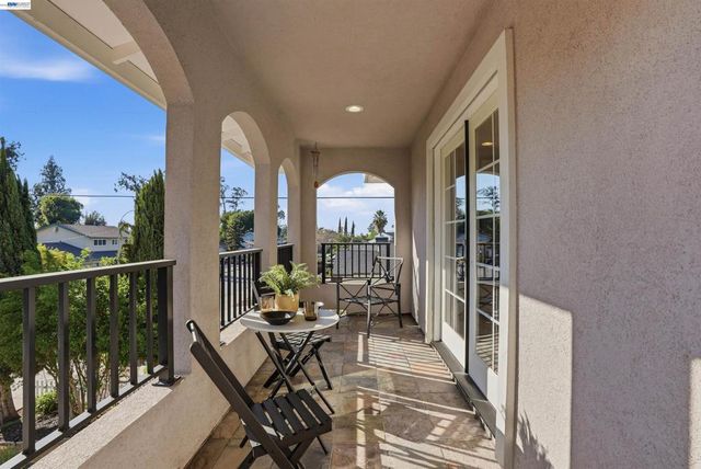 42194 Camino Santa Barbara, Fremont, CA 94539