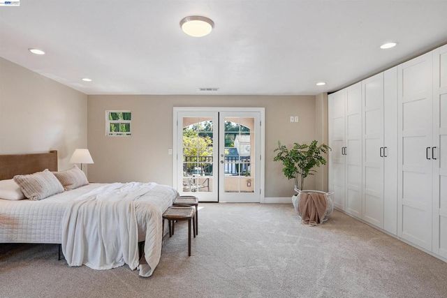 42194 Camino Santa Barbara, Fremont, CA 94539