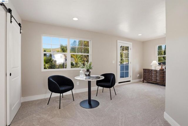 42194 Camino Santa Barbara, Fremont, CA 94539