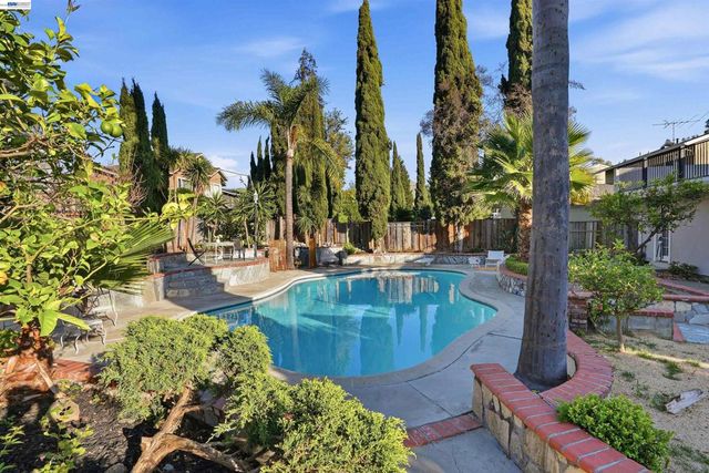 42194 Camino Santa Barbara, Fremont, CA 94539