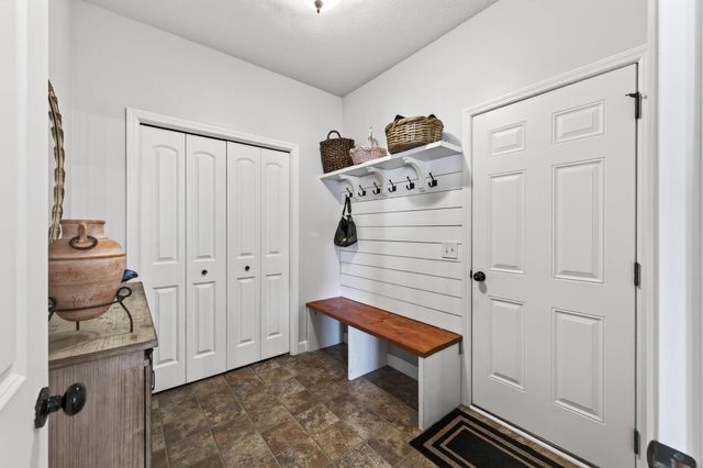 4518 Regent Avenue N, Robbinsdale, MN 55422