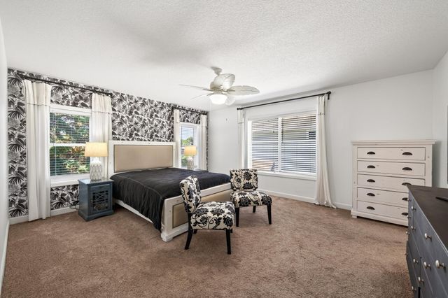 4518 Regent Avenue N, Robbinsdale, MN 55422