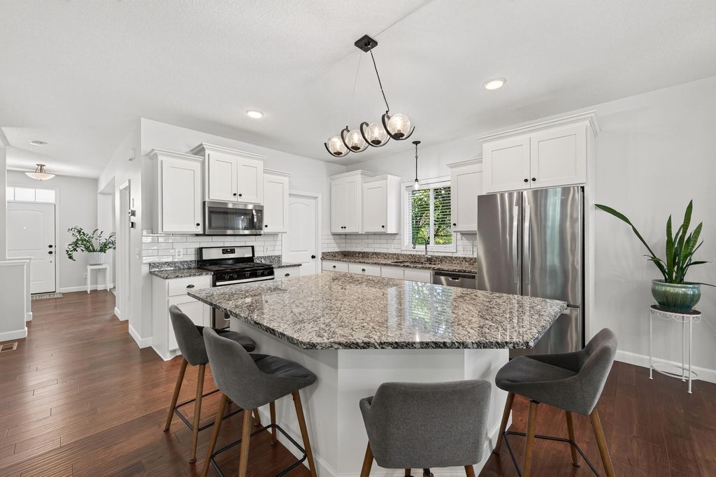 4518 Regent Avenue N, Robbinsdale, MN 55422 — photo 3