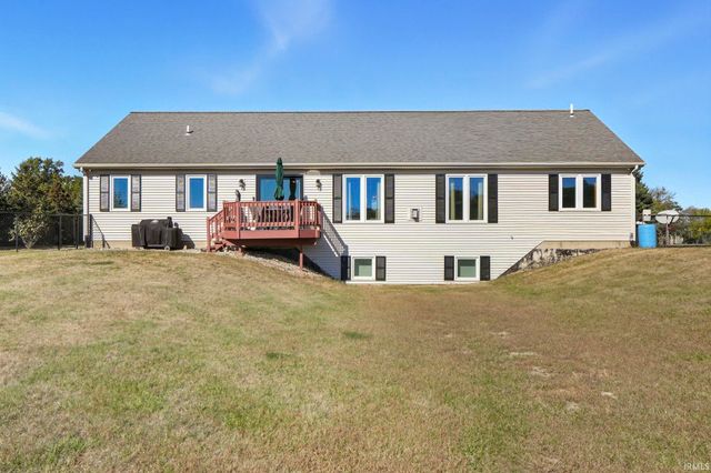 2866 W State Road 26, Hartford City, IN 47348