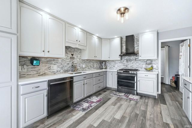 2866 W State Road 26, Hartford City, IN 47348