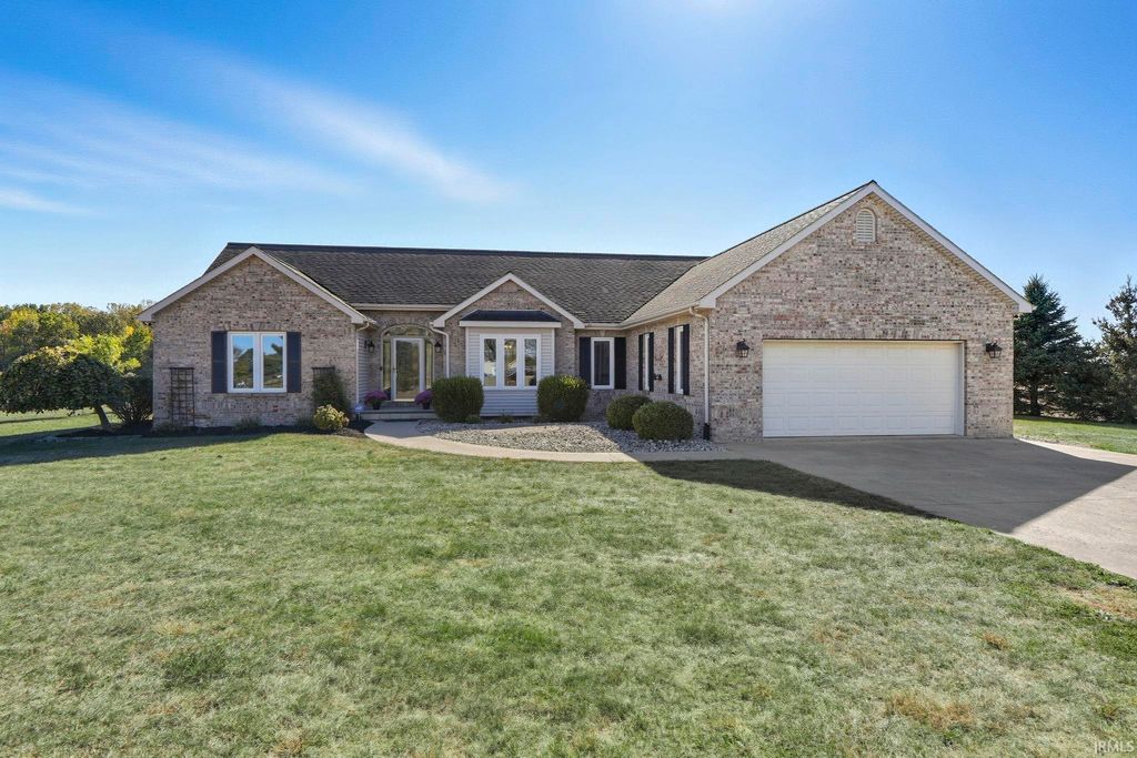 2866 W State Road 26, Hartford City, IN 47348
