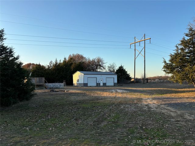 7977 Leavenworth, Mead, OK 73449
