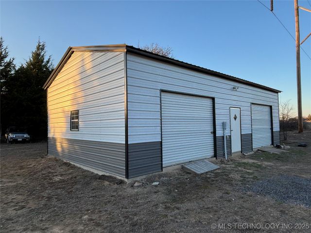 7977 Leavenworth, Mead, OK 73449