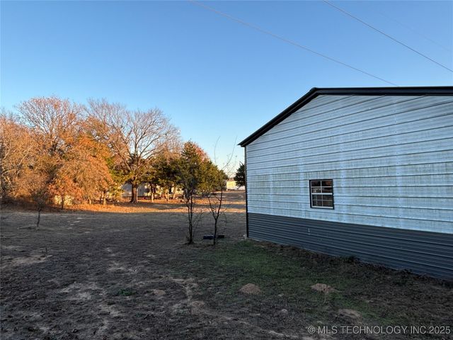 7977 Leavenworth, Mead, OK 73449