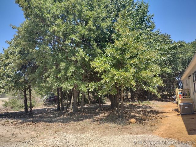 7977 Leavenworth, Mead, OK 73449