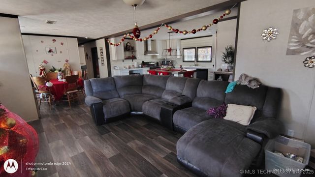 7977 Leavenworth, Mead, OK 73449