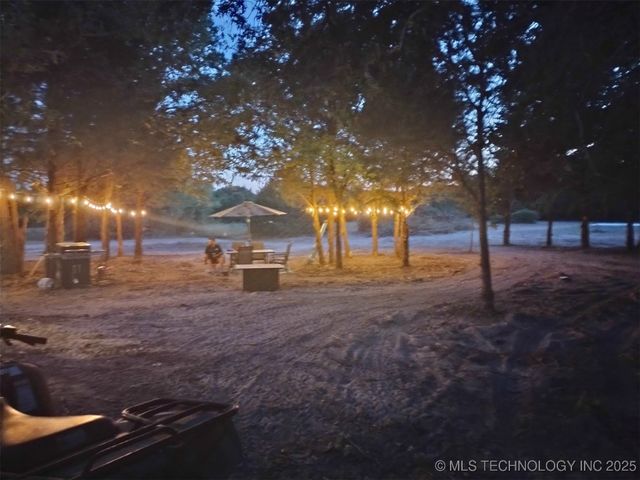 7977 Leavenworth, Mead, OK 73449