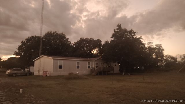 7977 Leavenworth, Mead, OK 73449