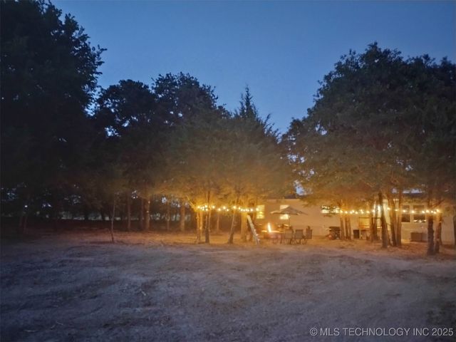 7977 Leavenworth, Mead, OK 73449