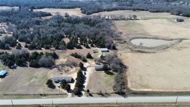 7977 Leavenworth, Mead, OK 73449