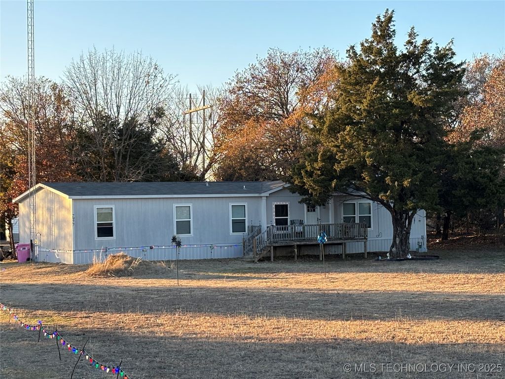 7977 Leavenworth, Mead, OK 73449