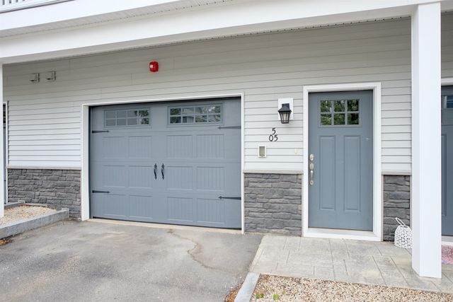 5 Callaway Dr Unit 5, Concord, NH 03301