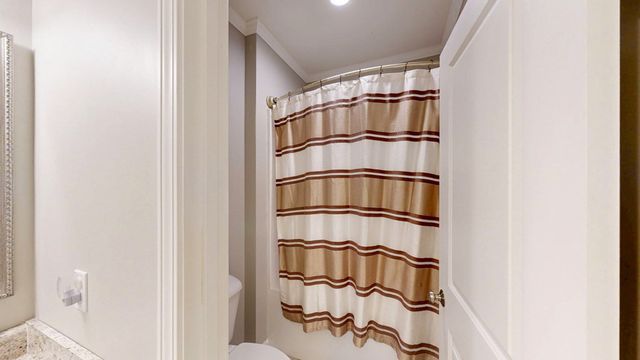 103 Live Oak Court, Headland, AL 36345