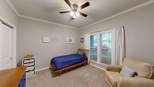 103 Live Oak Court, Headland, AL 36345