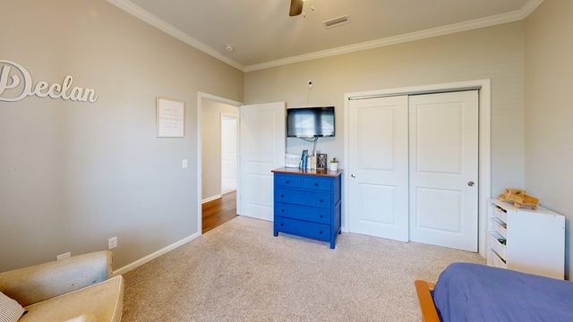 103 Live Oak Court, Headland, AL 36345