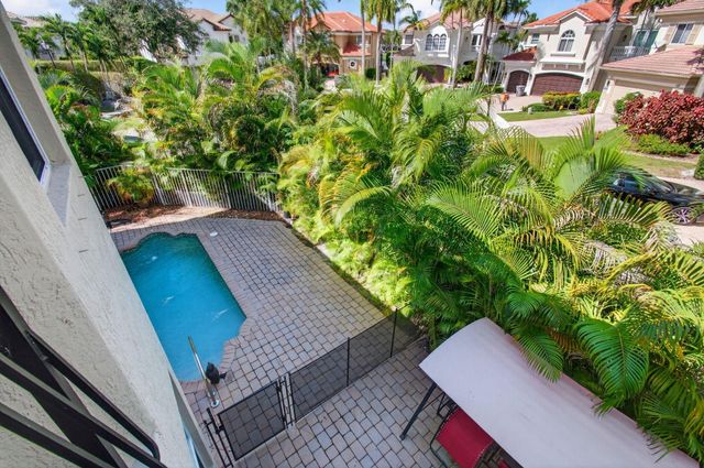 9839 Palma Vista Way, Boca Raton, FL 33428