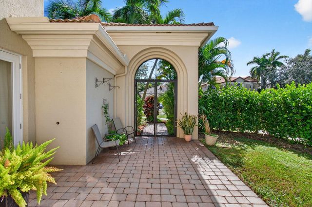 9839 Palma Vista Way, Boca Raton, FL 33428