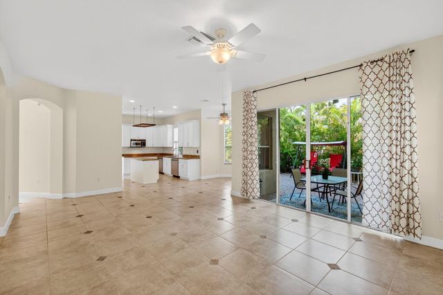 9839 Palma Vista Way, Boca Raton, FL 33428