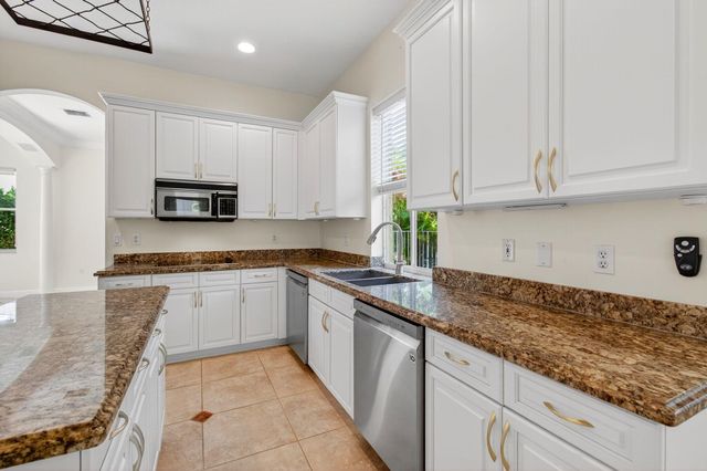 9839 Palma Vista Way, Boca Raton, FL 33428