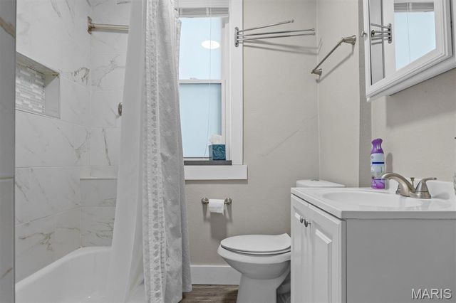 3902 Shaw Boulevard, St Louis, MO 63110