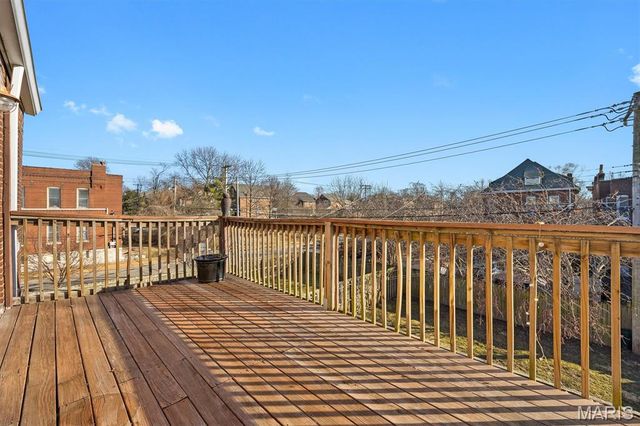 3902 Shaw Boulevard, St Louis, MO 63110